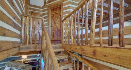 Historical Paris Cabin on Farm w/ Fire Pit!