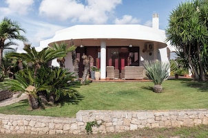 Standard Villa, Multiple Bedrooms, 2 Bathrooms (Villa Menhir with pool garden and) | Exterior