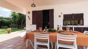 Ristorazione all'aperto