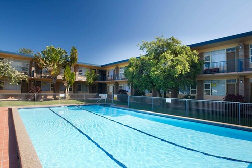 Forster Lodge 6: 1  BR, 1  BA Apartment in Forster, Sleeps 4