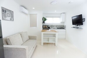 Apartment, 1 Bedroom, Patio | Living area - Charming Stay At Lelia (San Nicolas Zuid)