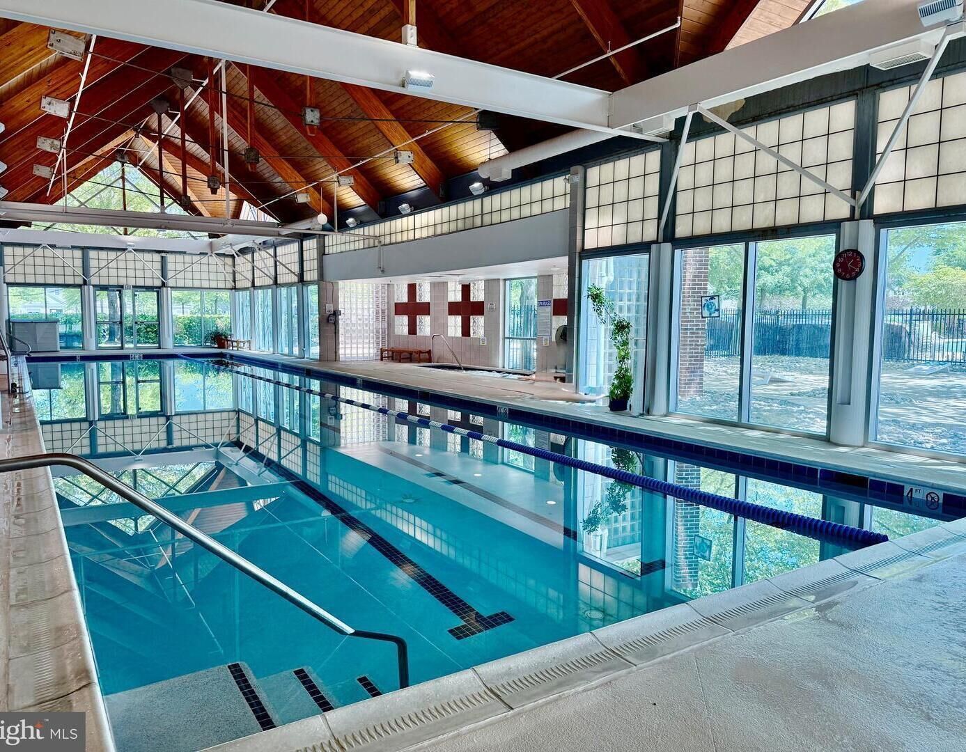 Piscine couverte, piscine chauffée