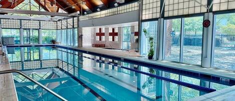 Piscine couverte, piscine chauffée