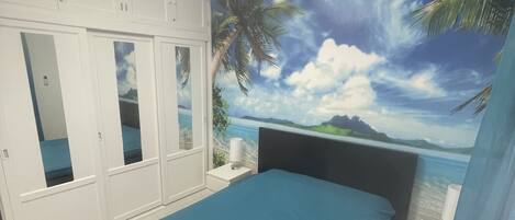 3 chambres, fer et planche à repasser, Wi-Fi gratuit, draps fournis