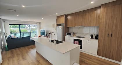 Brand new settled beautiful house with Netflix, near shops