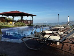 Outdoor pool - Cabaña 3, Vista Paraíso Lodge (Alfombra)