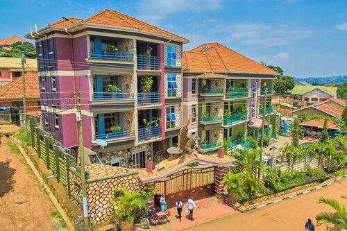 Eagle Apartments 