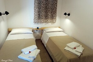 2 habitaciones, cuna de viaje, wifi gratis y ropa de cama 