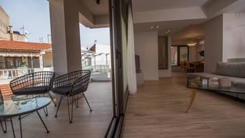 Smart TV 42 pollici con canali via cavo