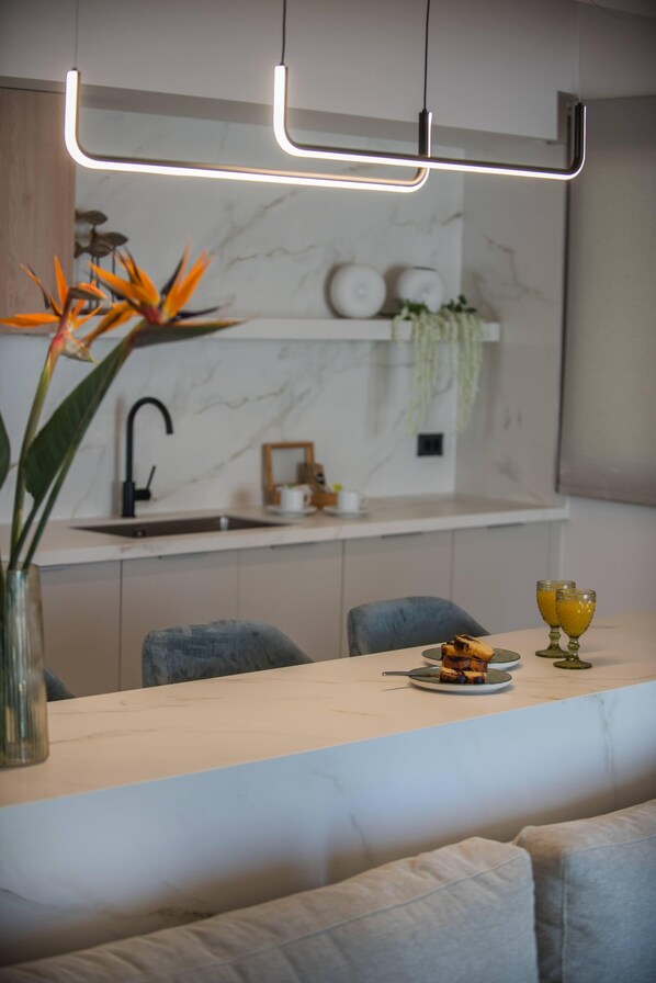 Full-sized fridge, oven, stovetop, espresso maker - Arvacay Luxury home (Hersonissos)