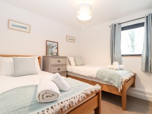 3 bedrooms, individually decorated, individually furnished, free WiFi - Wildwood (Newquay)