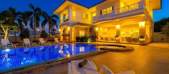 Luxurious 5-Bed Private Pool Villa - PV5