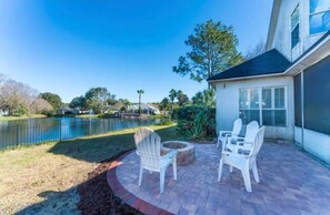 Terrace/patio - Paradise Playhouse Sleeps 10 Arcade Poker Rm (Jacksonville)