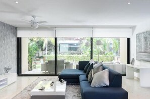 Living area - Modern Apartment with Pool View and Fast Wi-Fi (Aldea Zama, Tulum)