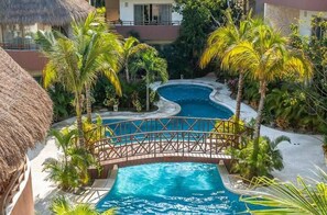 Pool - Chic Penthouse - Private Rooftop with Jacuzzi (Aldea Zama, Tulum)
