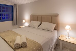 Standard Twin Room | Free WiFi, bed sheets - Pousada Vila Capri (Búzios)