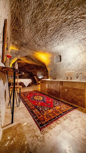 精品客房 | 埃及棉床单、高档床上用品、羽绒被、泰普尔床垫