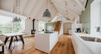 âSTADT-LAND-SCHEUNEâ - Landloft im Dachgeschoss