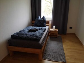 3 Schlafzimmer, kostenloses WLAN, Bettwäsche