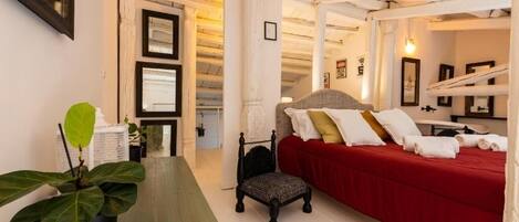 2 soverom, wi-fi (inkludert) og sengetøy