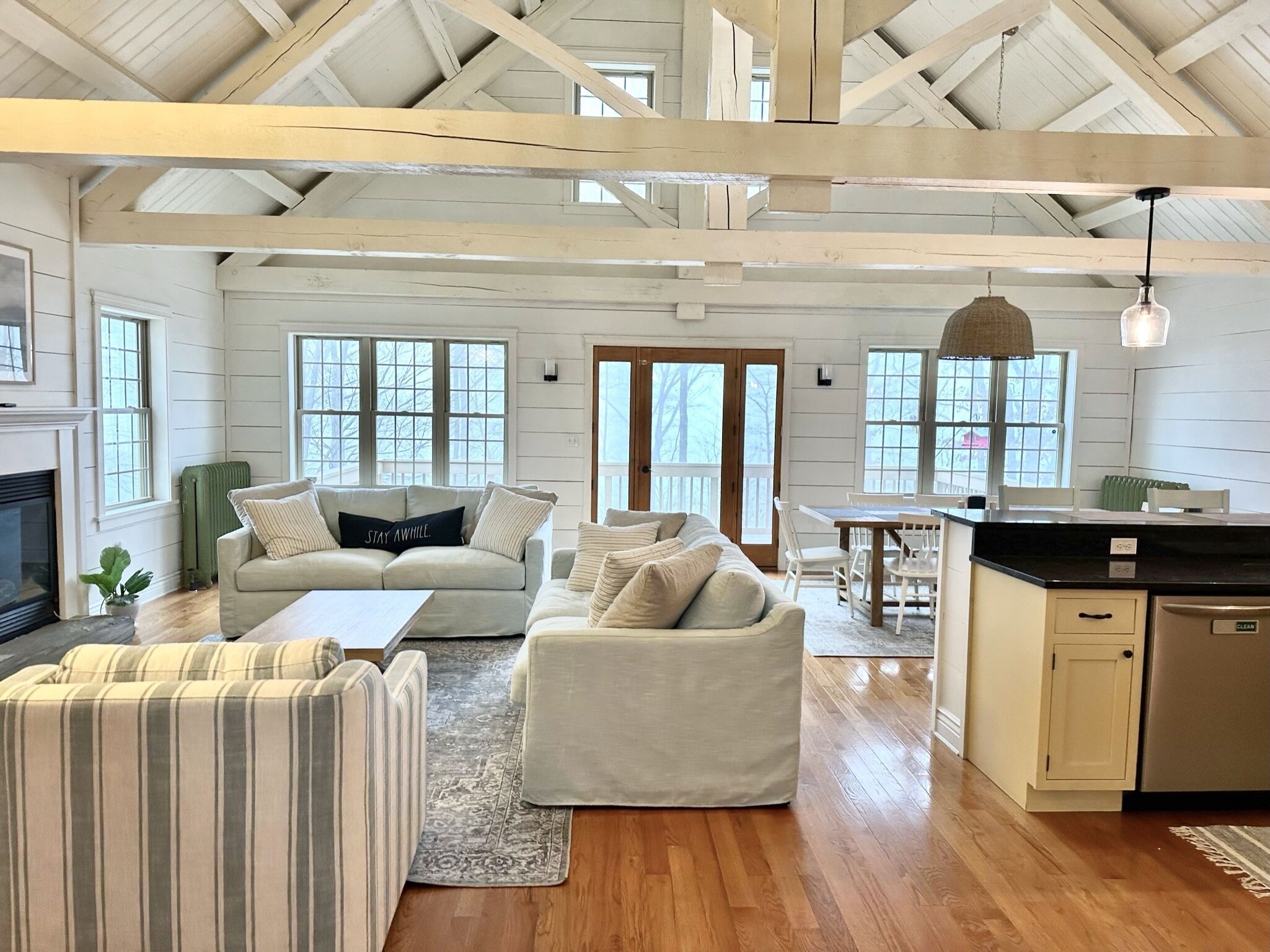 Gorgeous New Mid-coast Listing! Large, Family Friendly Home, Perfect Location! - Rockland, ME