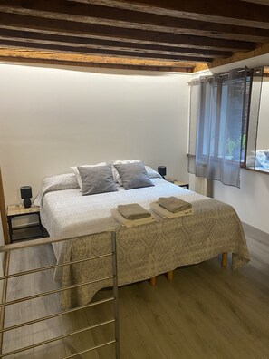 1 Schlafzimmer, Bügeleisen/Bügelbrett, kostenloses WLAN, Bettwäsche