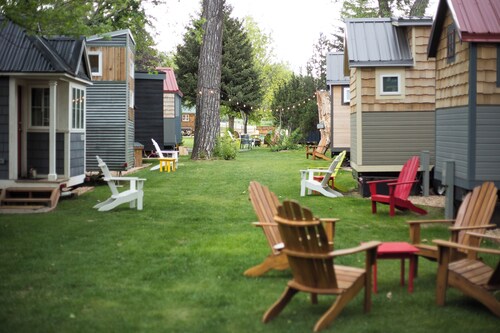 Rocky Mountain High-Mountain Magic + Eclectic Decor in a One-of-a-Kind Tiny Stay