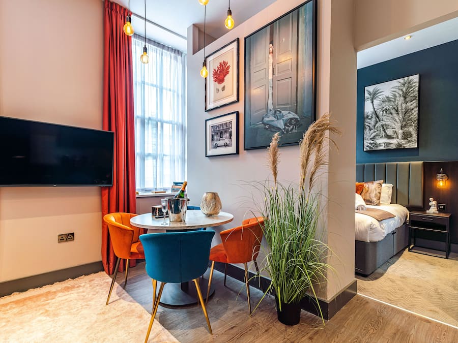 Tende oscuranti, insonorizzazione, ferro/asse da stiro, Wi-Fi gratuito