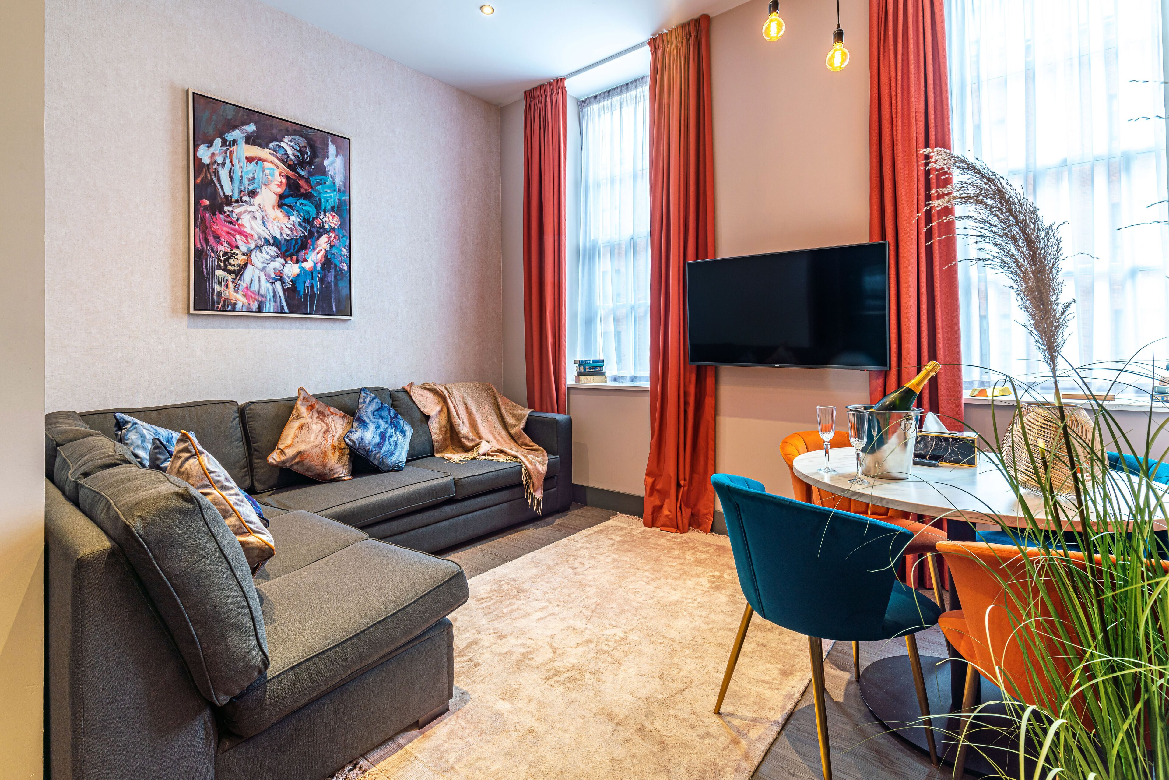 Blackout curtains, soundproofing, iron/ironing board, free WiFi