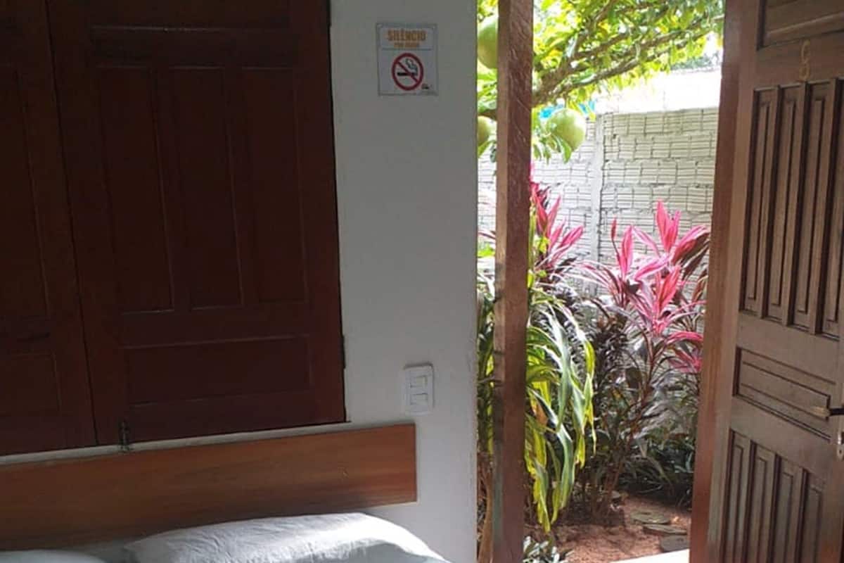 Standard Double Room | Bed sheets