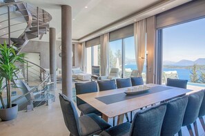 Villa (4 Bedrooms) | Interiör