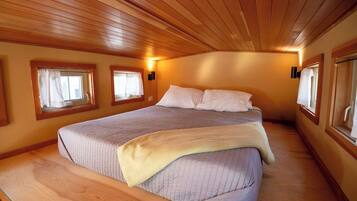 1 chambre, fer et planche Ă repasser, Wi-Fi gratuit, draps fournis