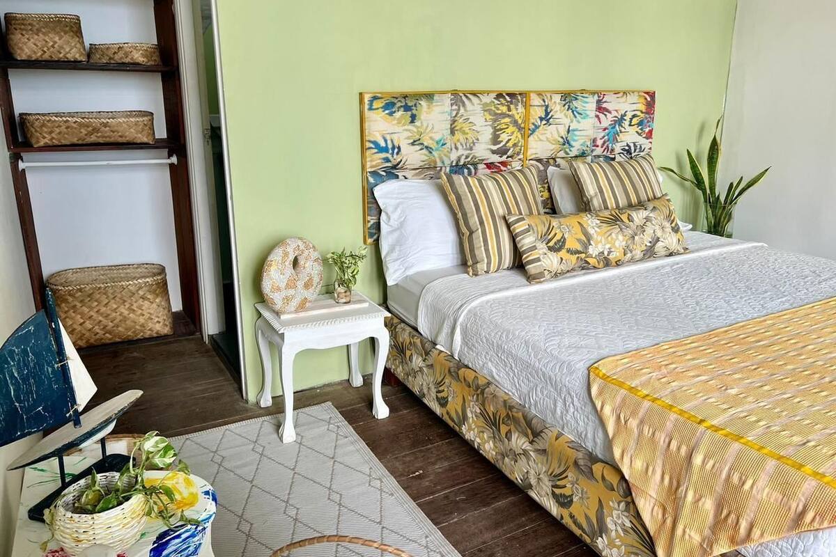 Exclusive Room, Private Bathroom, Beach View | Laptop workspace
