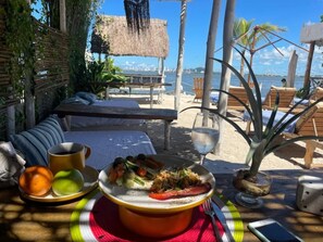 Exterior detail - Mira Mira Beach (Cartagena)