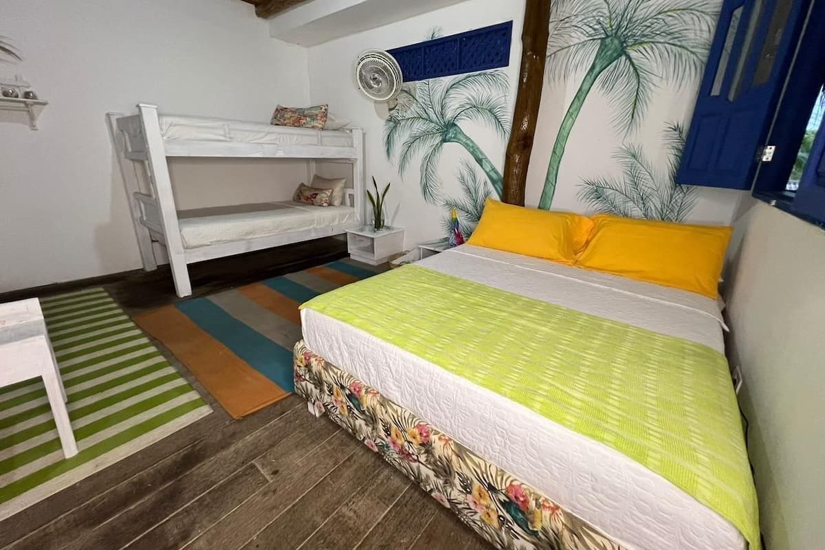 Family Quadruple Room | Laptop workspace