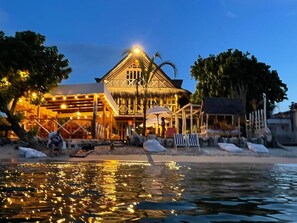 Laptop workspace - Mira Mira Beach (Cartagena)