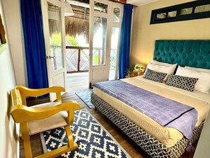 Deluxe Room, Private Bathroom, Beach View