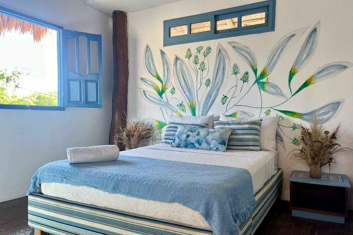 Standard Double Room Single Use | Laptop workspace