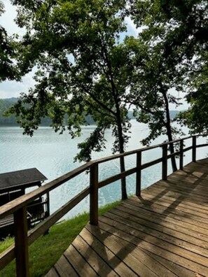 Property grounds - Misty Lake - Hot Tub+Lake Access+Games+MORE! (Knoxville)