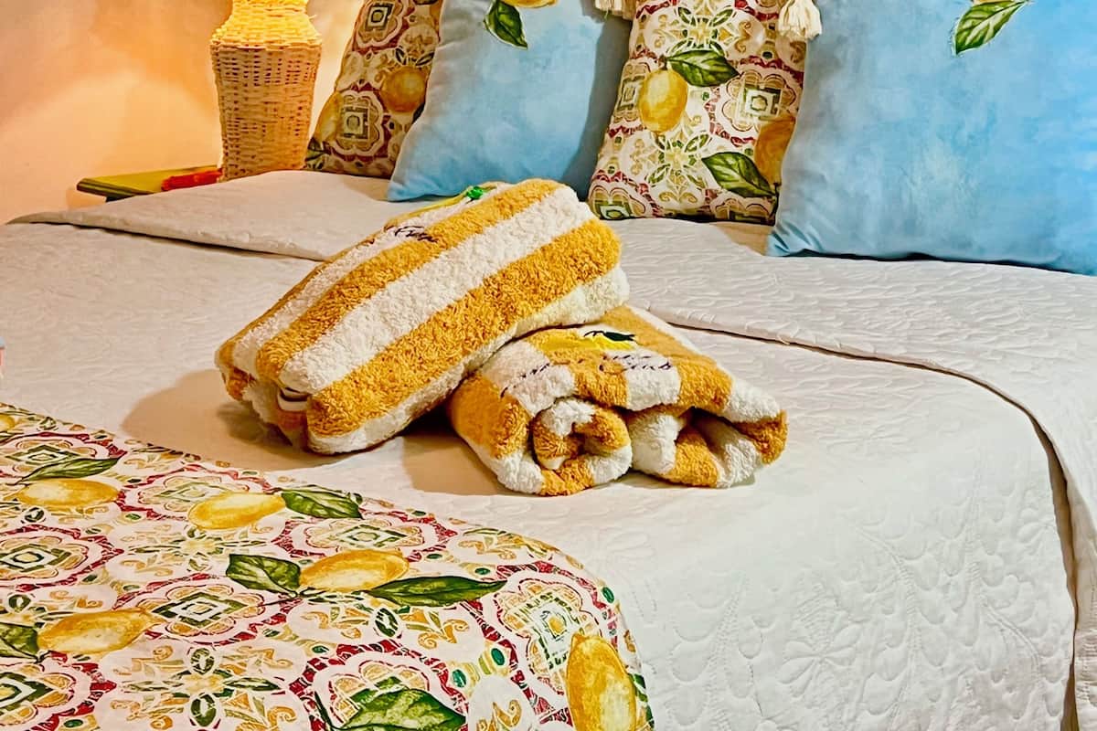 Deluxe Room, 1 Double Bed, Beach View | Premium bedding, individually decorated, individually furnished