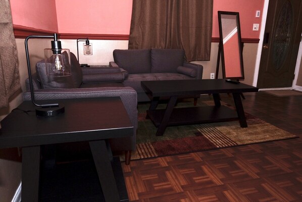 Interior - Small cozy home, located near DC and Maryland University. (Hyattsville)