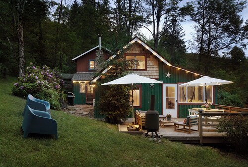 Charming Dog-friendly Cabin minutes from Belleayre, Phoenicia, Woodstock