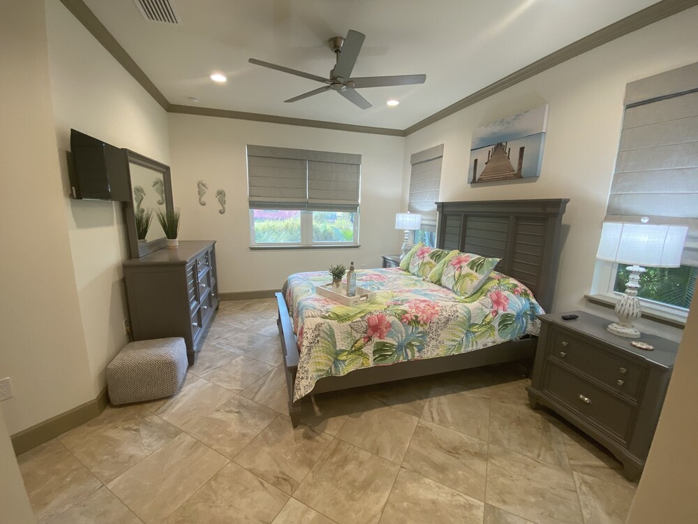 Serene coastal beauty located 1 block off the Indian River. Roseland