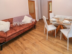 Dining - Sŵn Y Môr (Burry Port)