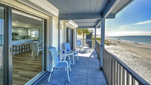 Unclassified image, 2 of 40, button - GULF BEACH Directly in Front w/ Heated Pool, FREE WiFi & Trolley, Great Sunsets! (Holmes Beach)