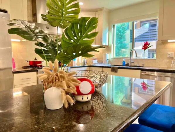 Private kitchen - Jie’s Choice - Sweet Home in Pasadena....
(Pasadena)