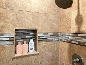 Shower, hair dryer, towels, soap - Jie’s Choice - Sweet Home in Pasadena....

 (Pasadena)