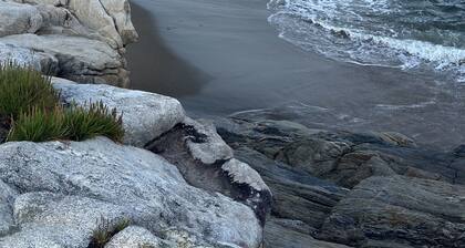 Lone Pine Cottage Maine - Chef’s Kitchen