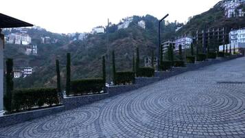 Enceinte de lâhĂ©bergement