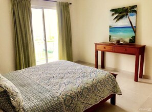 2 bedrooms, iron/ironing board, free WiFi, bed sheets - Condo up to 7 Guests, beautiful Cortecito area, 5 min to the beach- (Punta Cana)
